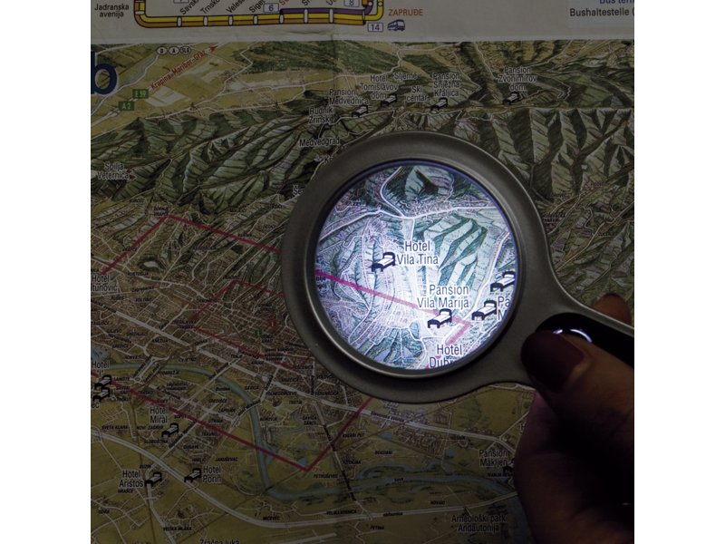 Loep met LED Gloucester laten bedrukken – Budget promotieartikel | GiftsDirect