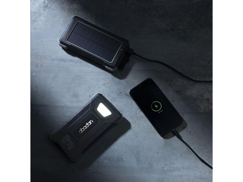 Trail RCS Solar Charger 10000