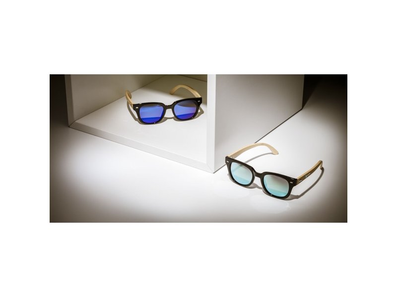 Havana Zonnebril laten personaliseren – Spiegeltinten & bamboe | GiftsDirect Havana Zonnebril laten personaliseren – Spiegeltinten & bamboe | GiftsDirect