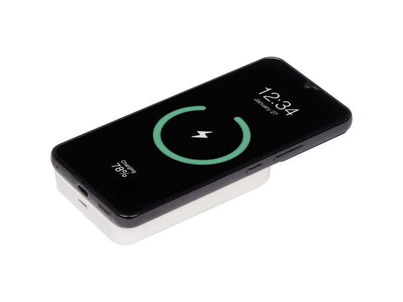 Moderne draadloze powerbank Meerval 5.000 mAh bedrukt met bedrijfslogo promotieartikel