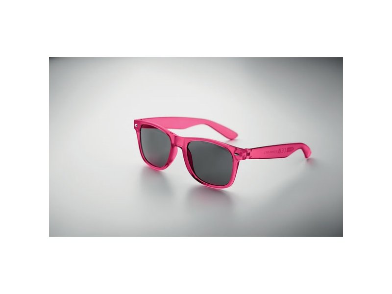 Macusa Zonnebril laten personaliseren – Trendy RPET promotiezonnebril | GiftsDirect