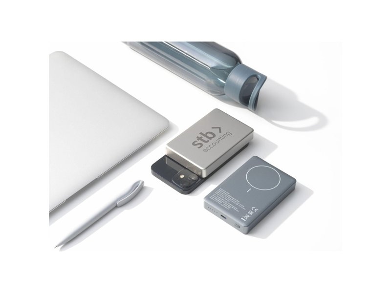Wireless RCS Recycled Alu Magsafe Powerbank 10000
