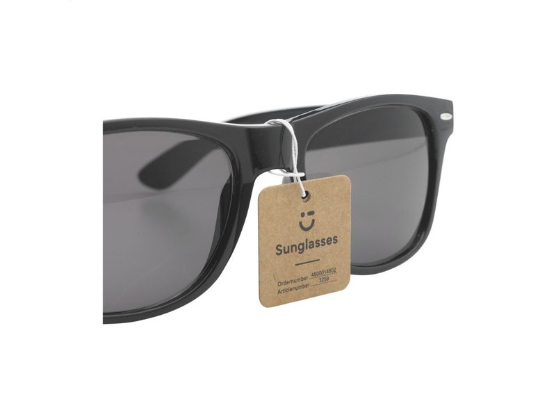 Malibu Zonnebril laten personaliseren – Trendy promotiezonnebril met logo | GiftsDirect Malibu Zonnebril laten personaliseren – Trendy promotiezonnebril met logo | GiftsDirect